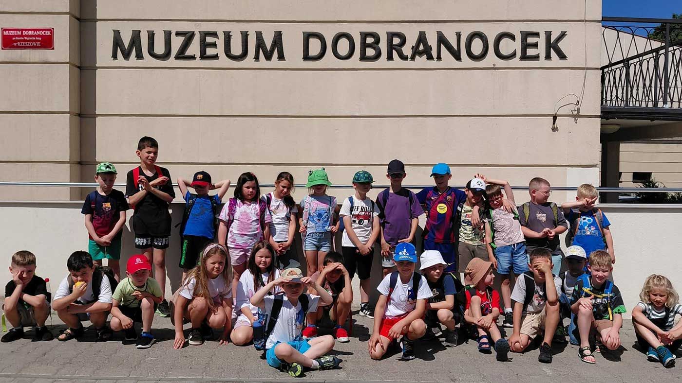 Pierwszaki w Muzeum Dobranocek – KINOLUB